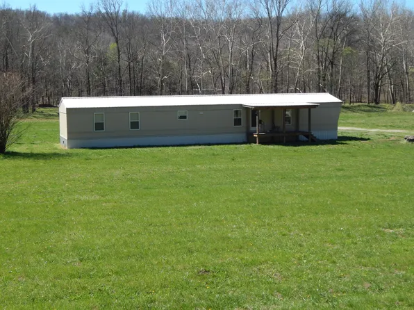 6223 Beech Creek Rd, Clifton, TN 38425