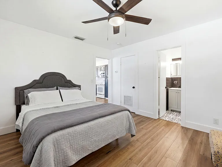 2708 Hinda Rd #2708 — Photo 10