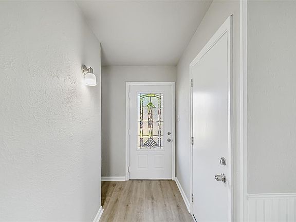 2nd image of 17403 Wild Willow Ln