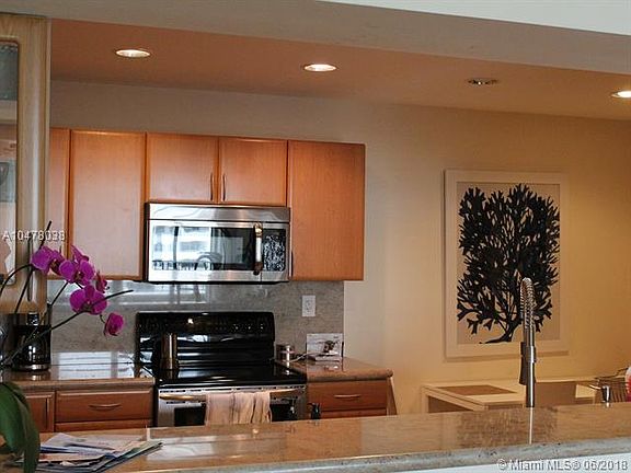 3rd image of 251 Crandon Blvd APT 537