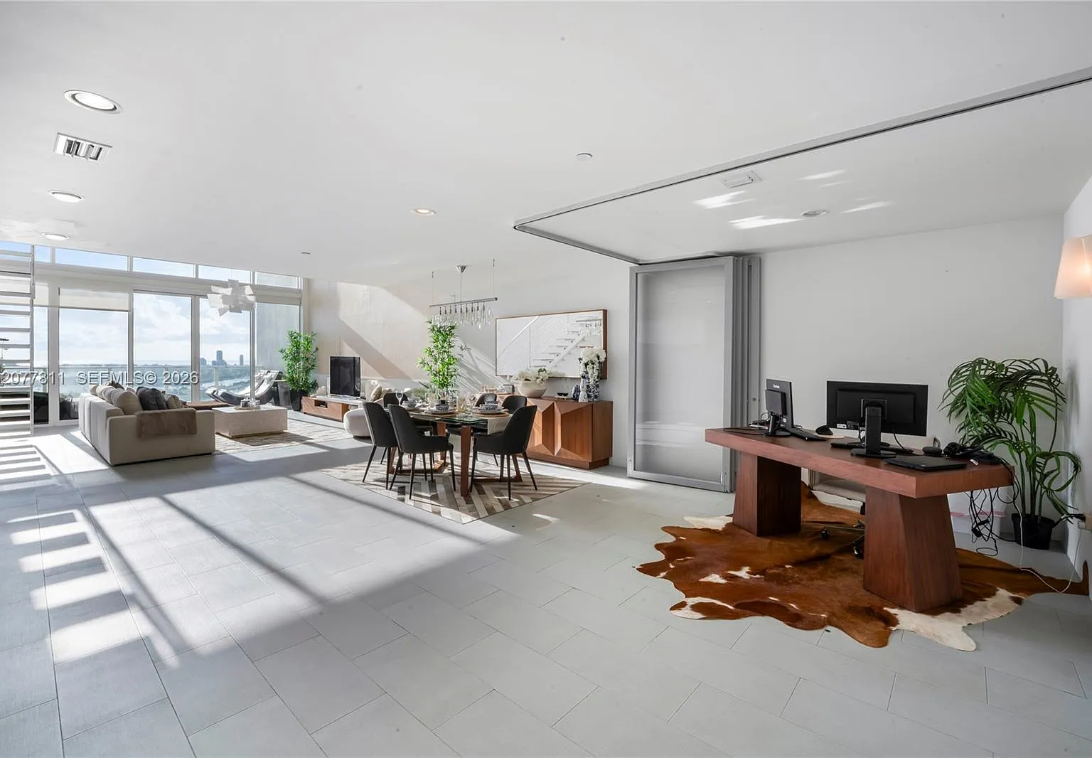 2 bed, 1794 sqft, $10,000 — Photo 3