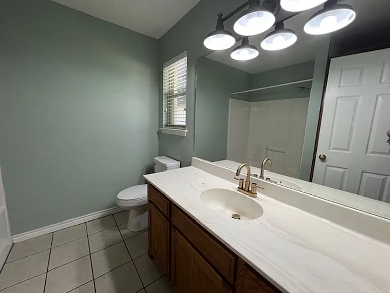 1051 Todd Trl — Photo 15