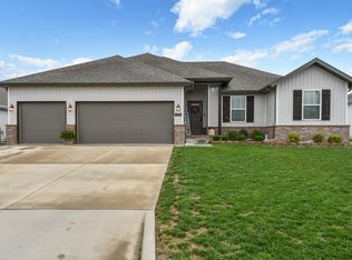 747 N Glenwood Avenue, Republic, MO 65738