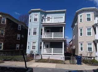 23 Howes St FLOOR 3, Dorchester, MA 02125