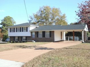 7310 Rountree Dr, Riverdale, GA 30274