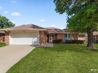 2720 Shepherds Gln #1, Wichita Falls, TX 76308