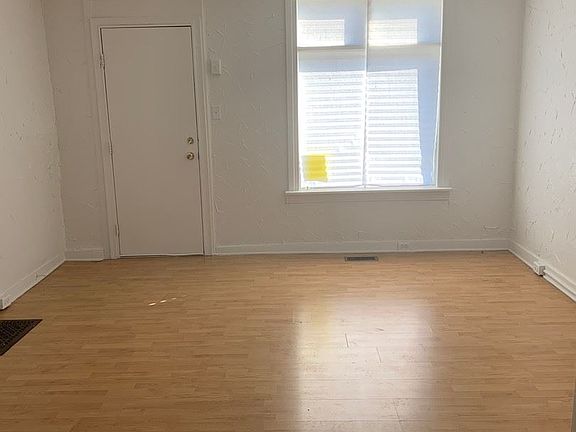 2nd image of 314 S Pershing Ave