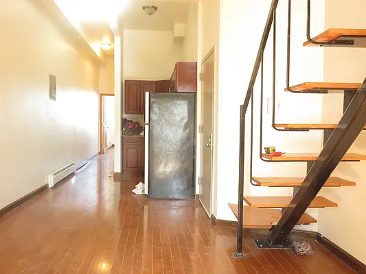 Rented by Rennit Inc. | media 44