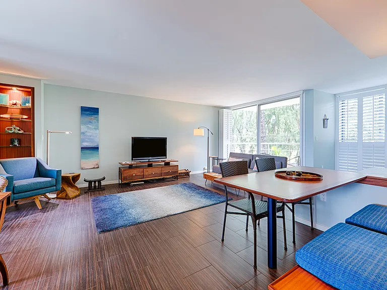 2979 Kalakaua Ave #205 — Photo 6