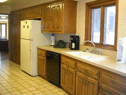 5th image of 2137 W University Ave