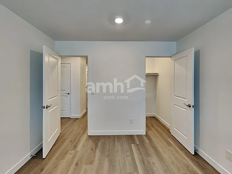 6312 W Calle Bilboa — Photo 14