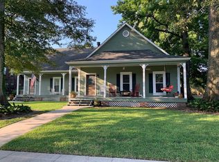 12118 Towering Oaks Dr, Baton Rouge, LA 70810