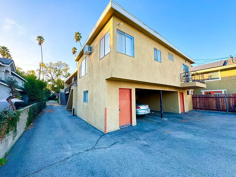 80 N Bonnie Ave — Photo 19