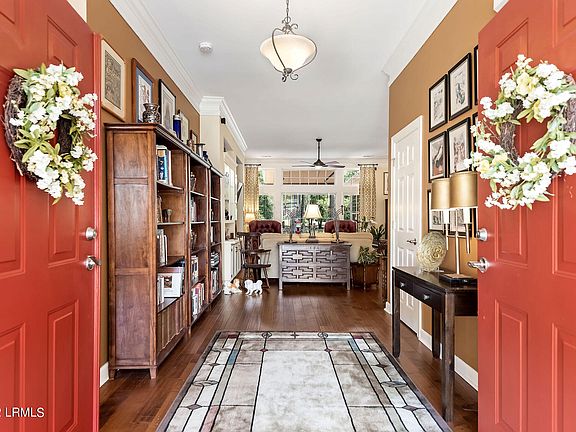 3rd image of 123 Muirfield Drive