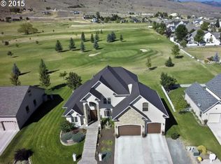805 W Fairway Dr, Baker City, OR 97814