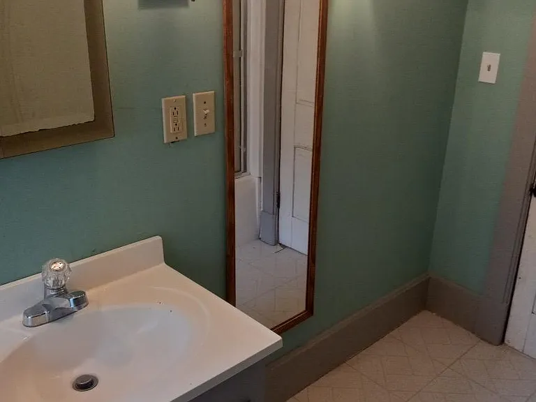 31 Durrell St — Photo 13