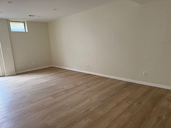 3rd image of 7889 Galesburg Pl