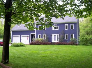 15 Rocky Hill Rd, Amesbury, MA 01913