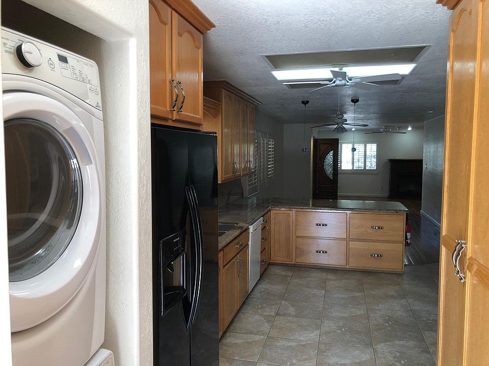 1st image of 839 G Ave