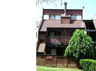 3808 El Camino Pl, Alexandria, VA 22309