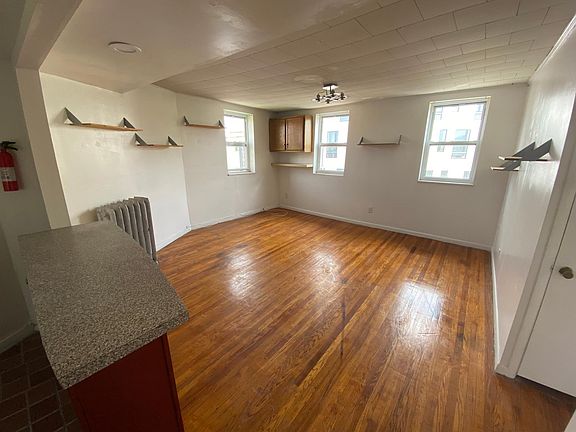 4th image of 1828 E Passyunk Ave #3