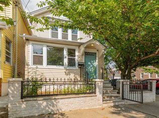 10602 86th St, Ozone Park, NY 11417