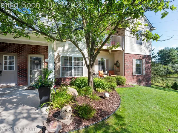 745 Eagle Dr Suite 200, Fenton, MI 48430