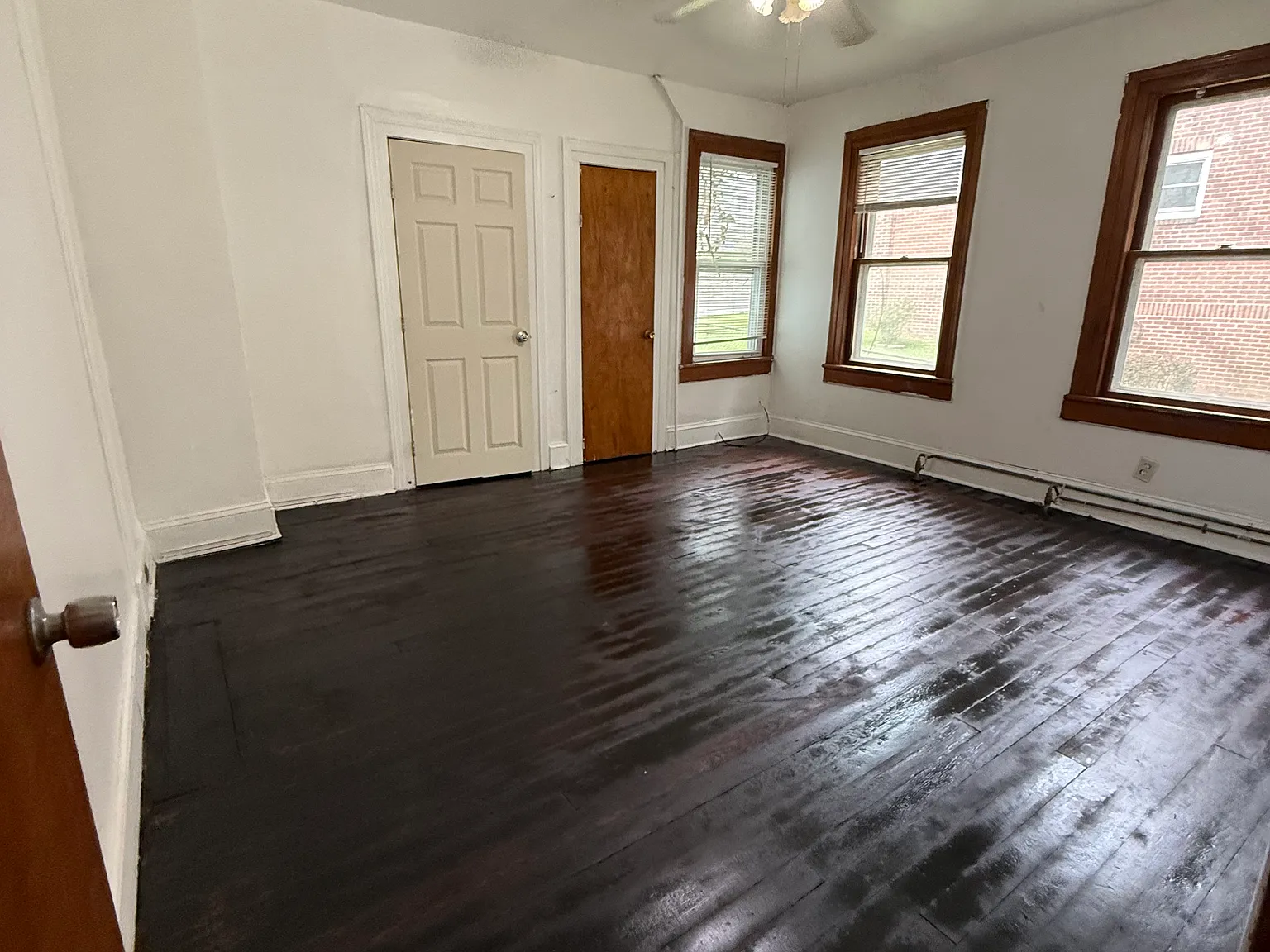 2 bed, 1200 sqft, $1,800 — Photo 2