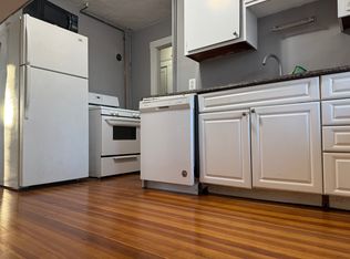 62 Carruth St APT 2, Dorchester Center, MA 02124