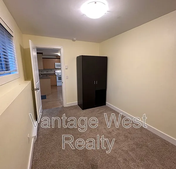 372 Hartman Rd #2 — Photo 7