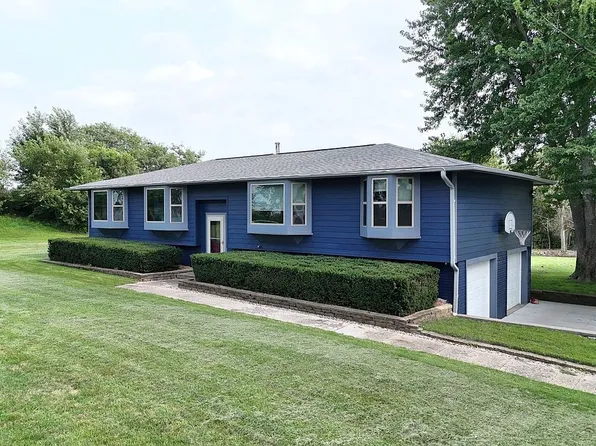 8211 NE 94th Ave, Bondurant, IA 50035