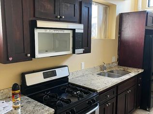 14537 Archwood St, Van Nuys, CA 91405