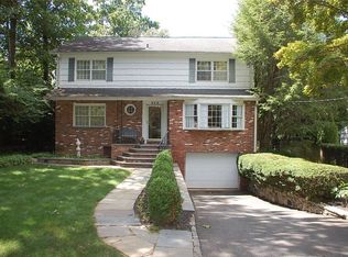 303 Hall Ave, White Plains, NY 10604