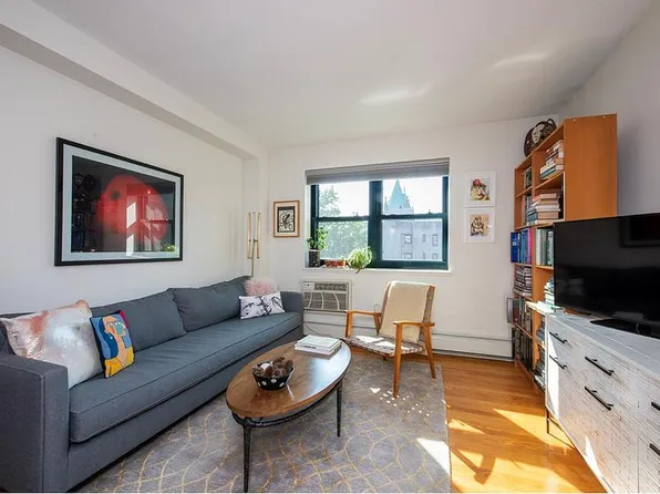 1885 Lexington Ave APT 6D, New York, NY 10035