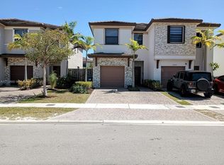 25033 SW 107th Ct, Homestead, FL 33032