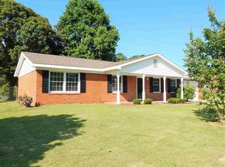 1104 Brynn Marr Rd, Jacksonville, NC 28546