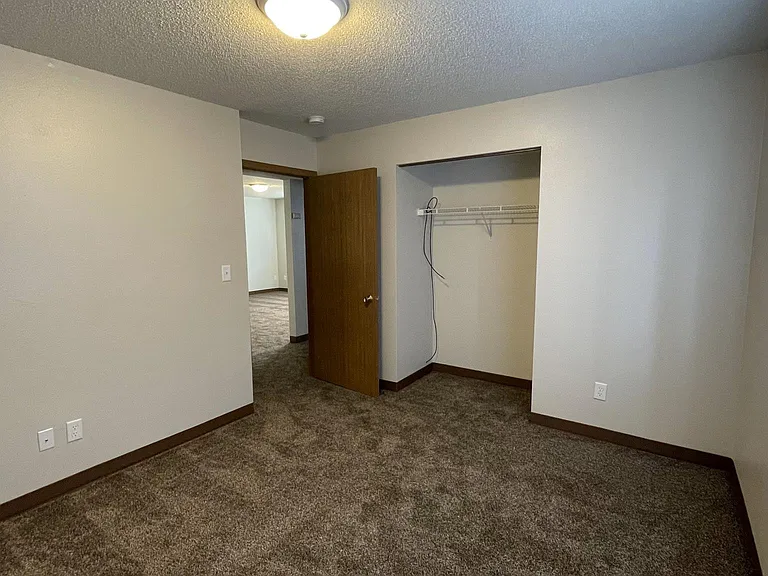 2458 Lakeside Dr #2 — Photo 9