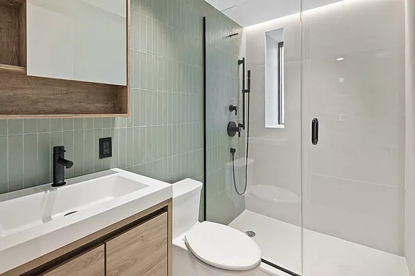 Rented by Brown Harris Stevens | media 18