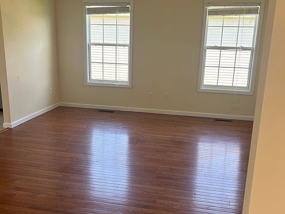 2nd image of 973 Mossy Stone Ct