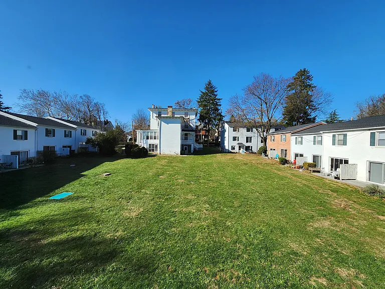 342 Fairmont Ave — Photo 101