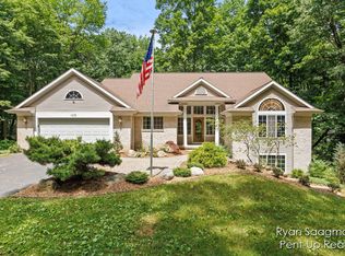 1678 Cornerstone Ct NE, Belmont, MI 49306