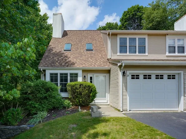 25 Greenland Cir, Northborough, MA 01532