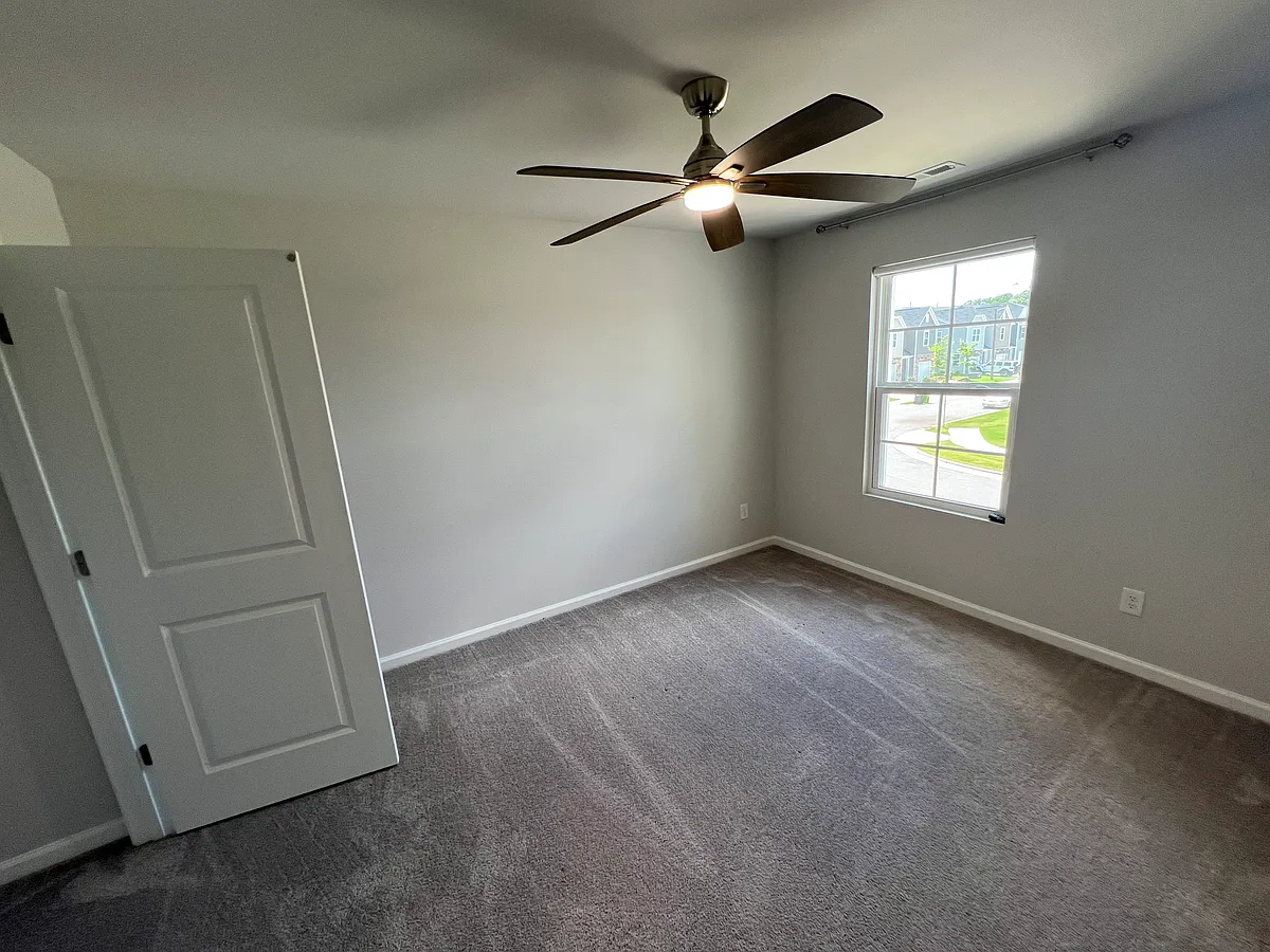 Building Photo - 1114 Gemma Dr