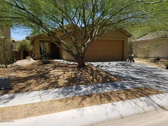2nd image of 411 W Cedar Chase Dr
