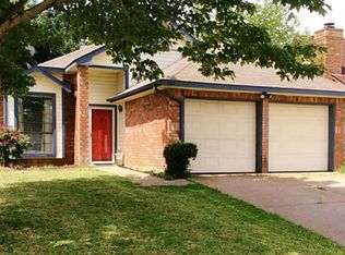 308 Ironbark Dr, Arlington, TX 76018