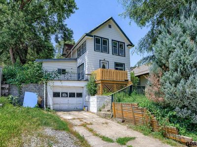 1010 S 40th St, Omaha, NE, 68105
