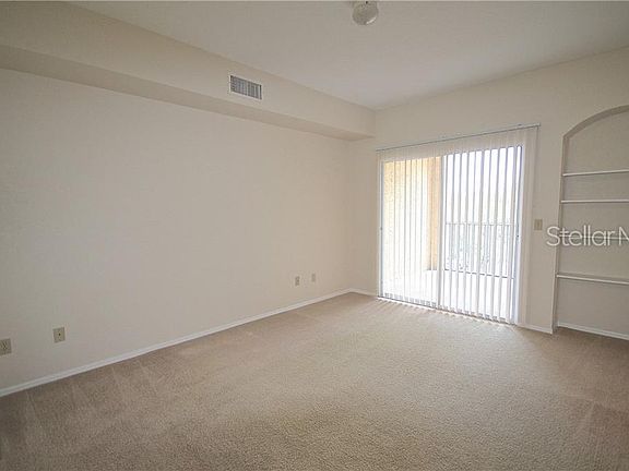 5th image of 826 Camargo Way Unit 303