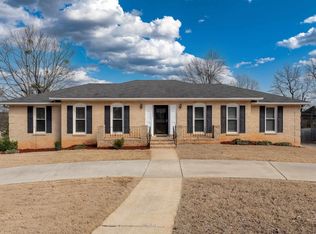 617 Belle Terre Cir, Birmingham, AL 35226