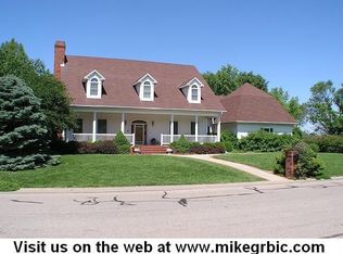 1859 N Terrace Dr, El Dorado, KS 67042