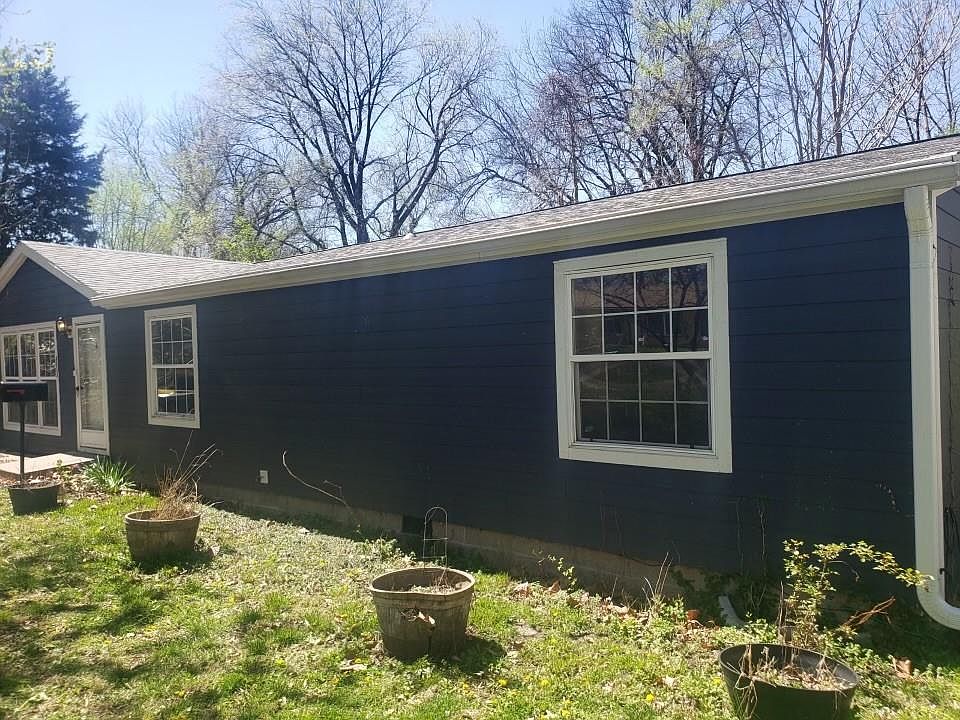 1st image of 8022 Flora Ave